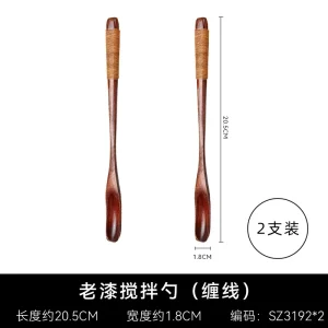 Träsked med långt skaft – liten sked för kaffe och blandning i naturligt trä