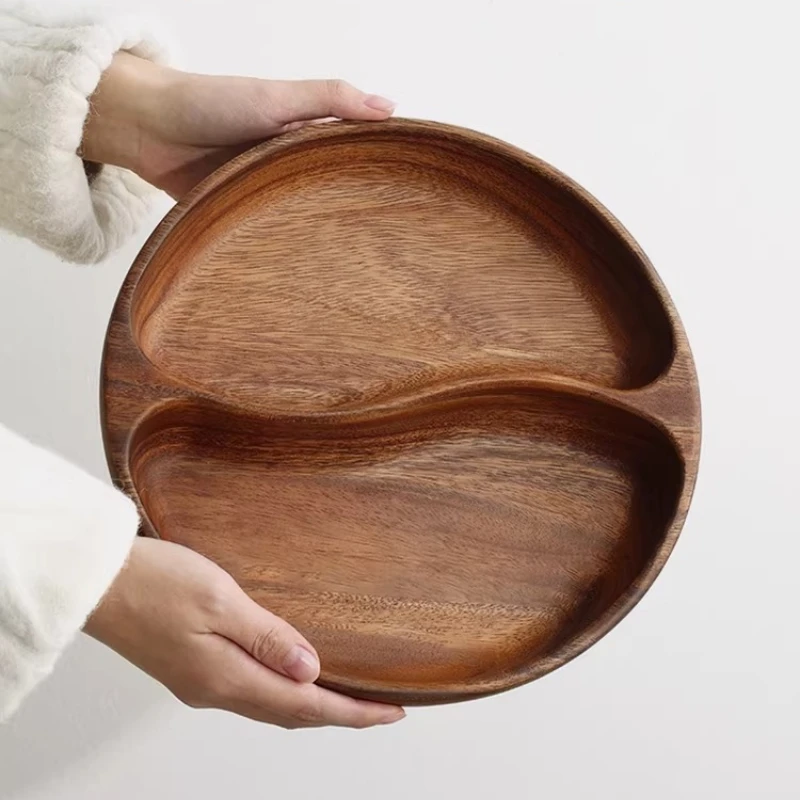 Tvådelad serveringsbräda i akaciaträ – rund frukt- och snacksfat i solid trä 2 Tvådelad serveringsbräda i akaciaträ – rund frukt- och snacksfat i solid trä - Bild 2