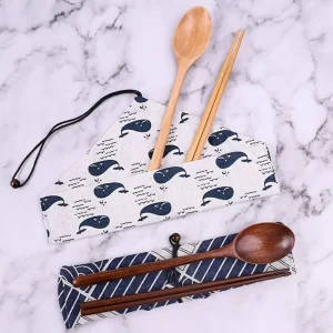 Träbestickset med sked, gaffel och kniv – återanvändbart med väska 19 Träbestickset med sked, gaffel och kniv – återanvändbart med väska