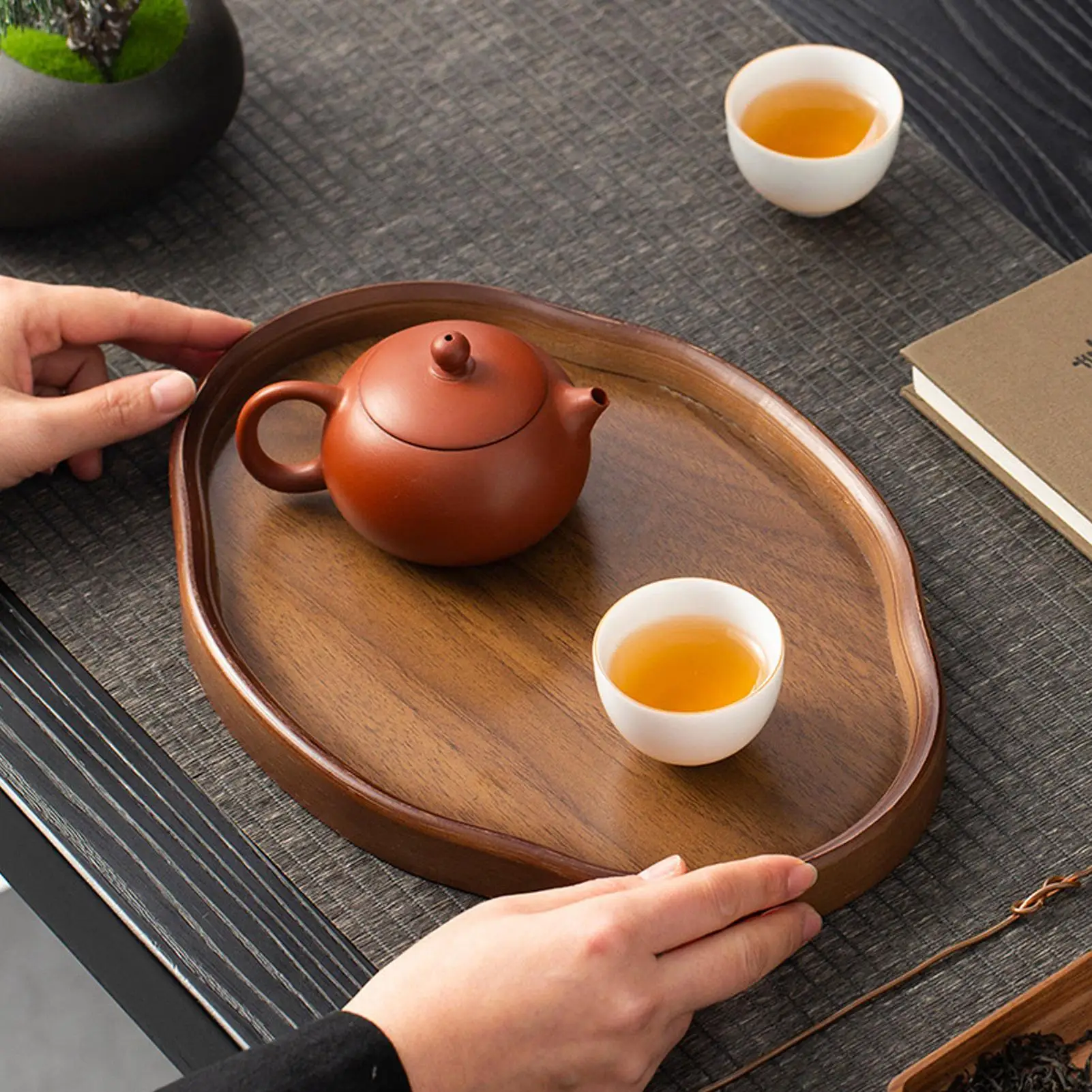 Serveringsbräda i trä – oval bricka för drycker, snacks och frukt 3 Serveringsbräda i trä – oval bricka för drycker, snacks och frukt - Bild 3