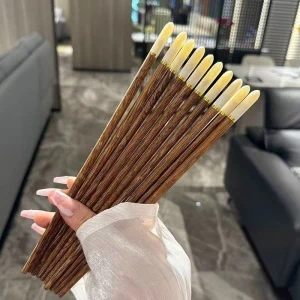 Lyxiga träpinnar i massivt trä – naturlig finish utan lack och vax, set för hemmabruk 11 Lyxiga träpinnar i massivt trä – naturlig finish utan lack och vax, set för hemmabruk