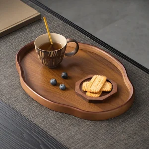 Alternative view of Serveringsbräda i trä – oval bricka för drycker, snacks och frukt