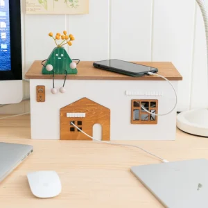 Alternative view of Träbaserad kabelorganisator för skrivbord – två storlekar