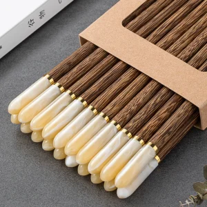 Lyxiga träpinnar i massivt trä – naturlig finish utan lack och vax, set för hemmabruk