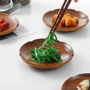 Rund träskål i helt trä – dippskål, smör- och ostbricka samt dessert- och snacksfat 11 Rund träskål i helt trä – dippskål, smör- och ostbricka samt dessert- och snacksfat