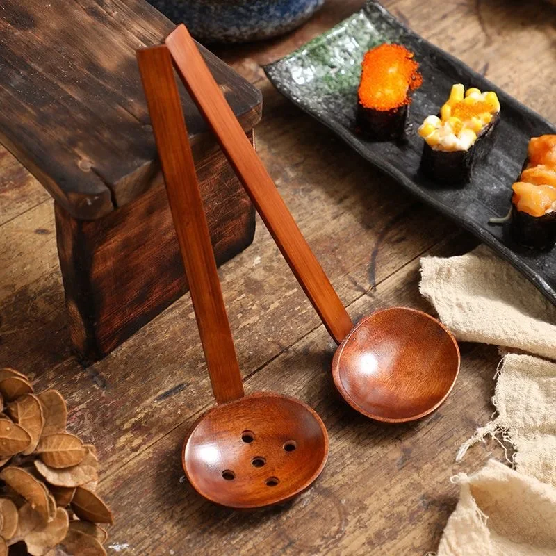 Japanskt träskedset – ramen- och soppsked i trä 2 Japanskt träskedset – ramen- och soppsked i trä - Bild 2