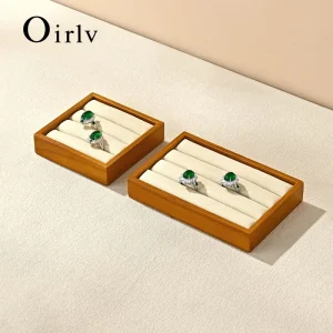 Alternative view of Ringfat i solid trä – Smyckesdisplay och förvaring för ringar