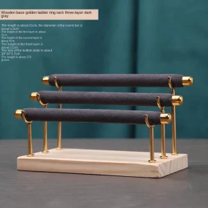 Flerskikts ringdisplayställ i massivt trä med avtagbar metallspong-stav ringhållare 23 Flerskikts ringdisplayställ i massivt trä med avtagbar metallspong-stav ringhållare
