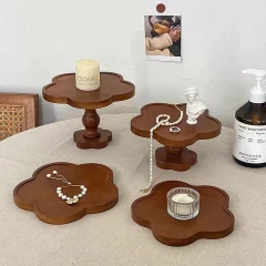 Fransk vintagestil spetsmönstrad träbricka – hög bricka för doftljus och dekor