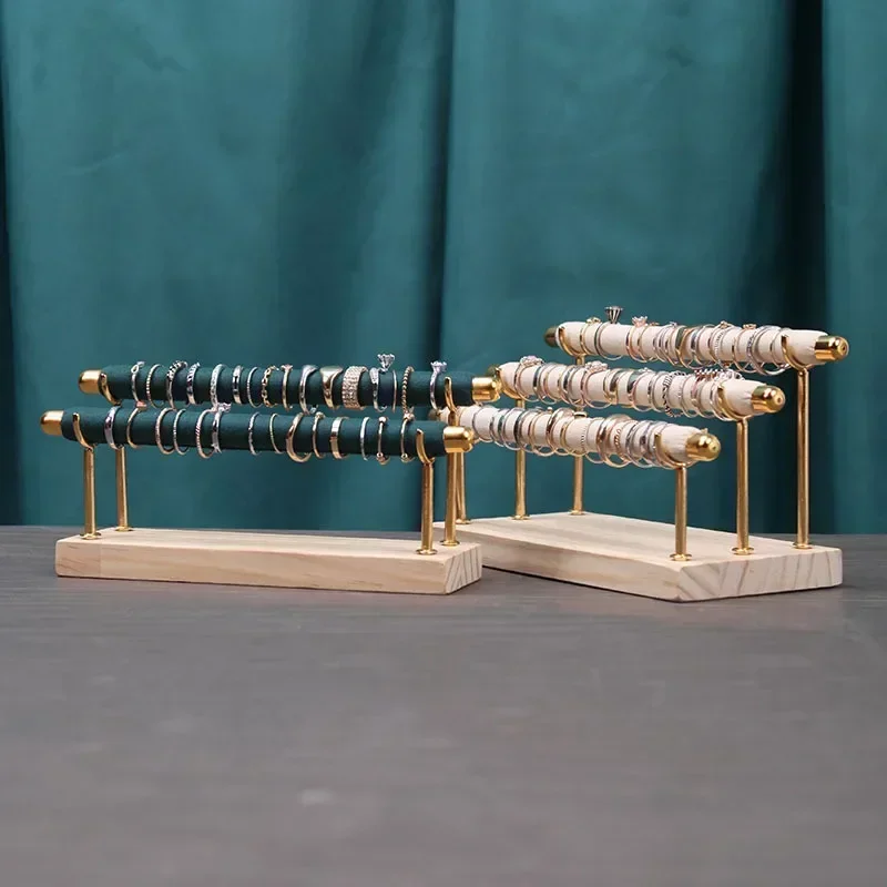 Flerskikts ringdisplayställ i massivt trä med avtagbar metallspong-stav ringhållare 2 Flerskikts ringdisplayställ i massivt trä med avtagbar metallspong-stav ringhållare - Bild 2
