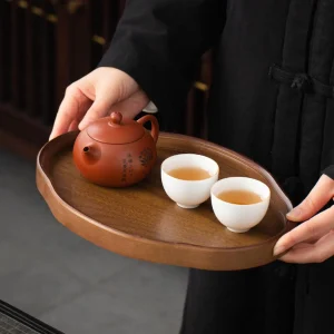 Serveringsbräda i trä – oval bricka för drycker, snacks och frukt 10 Serveringsbräda i trä – oval bricka för drycker, snacks och frukt