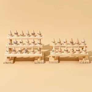 Träkonisk ringdisplayhållare – Smyckesdisplay med träbas