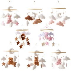 Sängmobil med rassel – mjuk rosa kanin, hängande rassleleksak för nyfödda