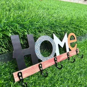 Nyckelförvaringskrok med bokstavsdekoration i trä – passar sovrum och vardagsrum