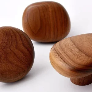 Skandinavisk massivträ-krok för kläder, väggmonterad, borrfri, pebble-formad dörr- och skåpshängare