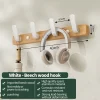 wood A white 4hooks