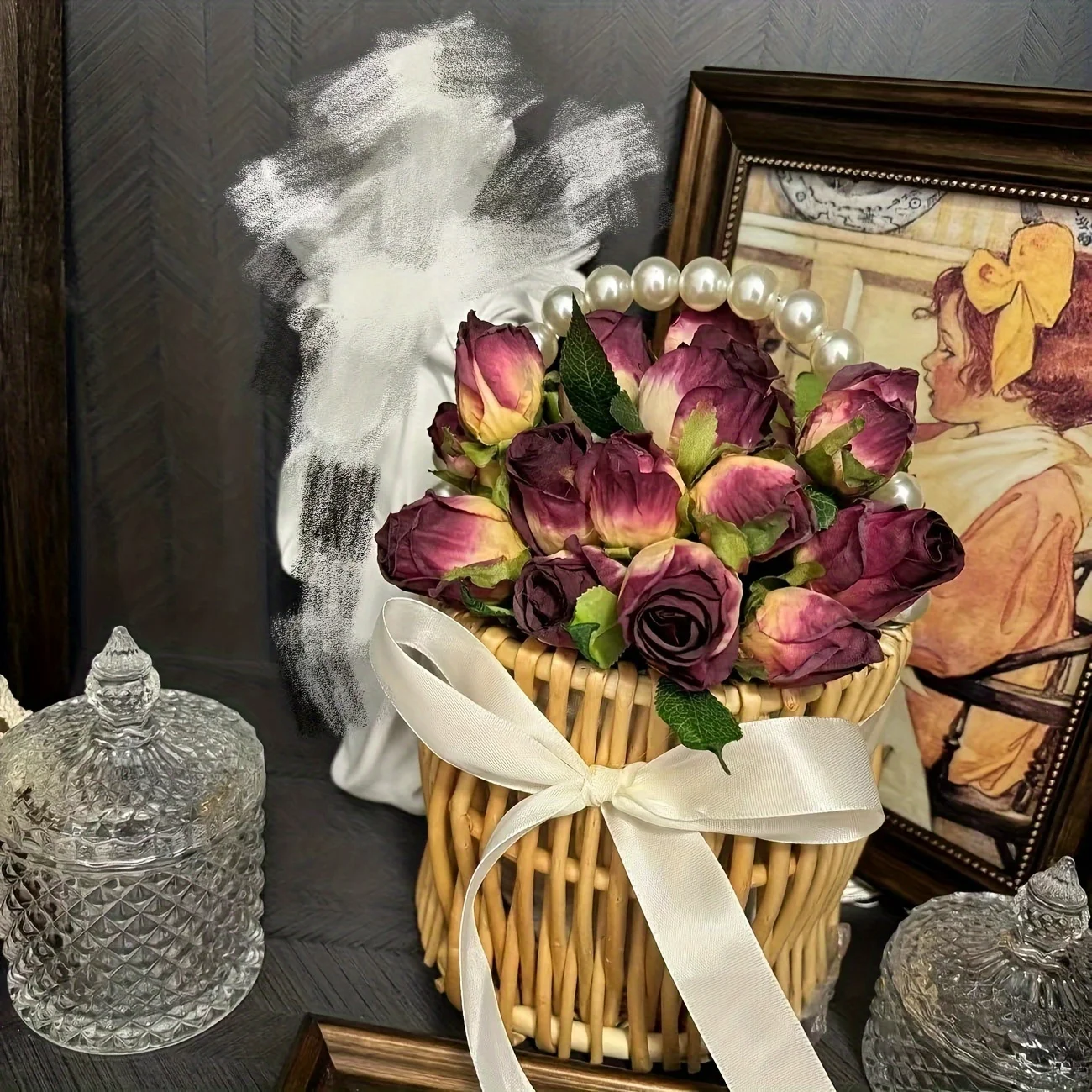 Elegant flätad videkorg med pärlhantag och vit rosett – perfekt bröllop, fest eller som gåvokorg 2 Elegant flätad videkorg med pärlhantag och vit rosett – perfekt bröllop, fest eller som gåvokorg - Bild 2