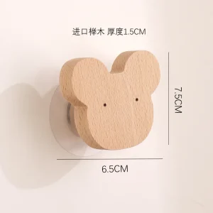 Stjärn-/månkrok i trä – söt tecknad djurdekoration med väggkrok
