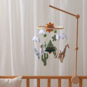 Trämobil för bebis – ringande leksak 0–12 månader, sängmobil med musikbox