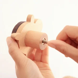 Väggkrok av massivt trä med sköldpaddsmotiv – 1/2/3-delars