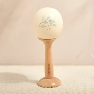 Träleksak Montessori – rassel och perkussionsinstrument med ekorre-motiv