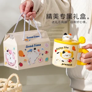 Kattemugg i keramik med lock och sked för hem, kontor och present