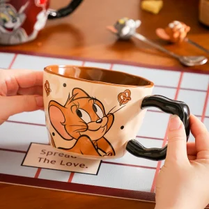 Keramikmugg med Tom & Jerry, bred öppning och stor kapacitet för hem och kontor