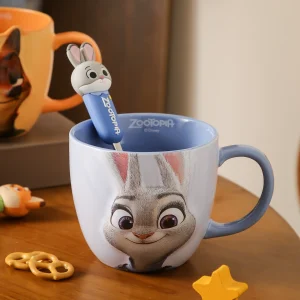 Reliefmugg i keramik med Judy- och Nickmotiv – officiellt licensierad, 550 ml