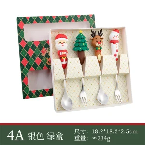 Julbestickset med tomte och snögubbe – dessertsked, gaffel och kniv