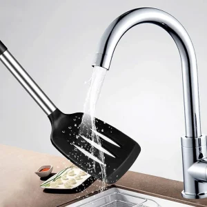 Silikonspatelset med värmetålig nonstick-yta och stålskaft