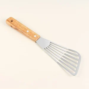 Stekspade i rostfritt stål för fisk med trähandtag, fläktformad 15 Stekspade i rostfritt stål för fisk med trähandtag, fläktformad