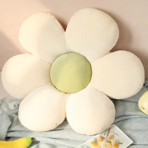 Färgglad blomformad plyschkudde 30–65 cm med mjuk fyllning