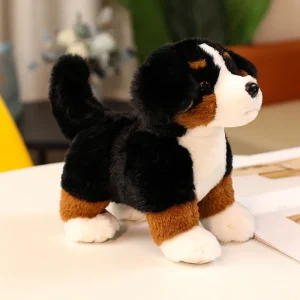 Alternative view of Bernese Mountain Dog gosedjur i mjuk plysch – realistisk hunddocka