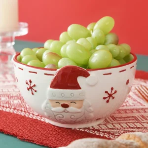 Julskål i keramik med julmotiv, präglad design och flera motiv