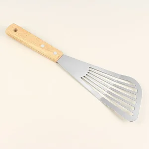Stekspade i rostfritt stål för fisk med trähandtag, fläktformad 14 Stekspade i rostfritt stål för fisk med trähandtag, fläktformad