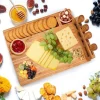 Bambuostbricka med charcuterie-set och serveringsbricka