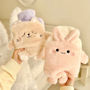 Kawaii varmvattenflaska med plyschöverdrag för händer, fötter och mage