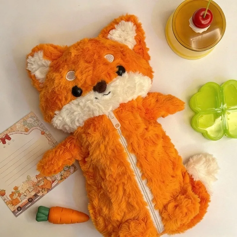 Rävformad plysch pennficka – kawaii pen case för skola och present 4 Rävformad plysch pennficka – kawaii pen case för skola och present - Bild 4