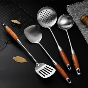 Stekspade i 304 rostfritt stål med handtag i rosenträ