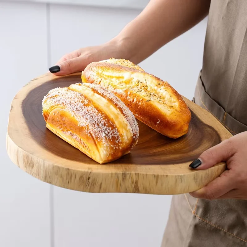 Akaciaträ skärbräda i naturligt helt trä, oregelbunden form 4 Akaciaträ skärbräda i naturligt helt trä, oregelbunden form - Bild 4
