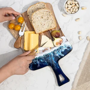 Skärbräda i resin med handtag, 36x22 cm – serveringsbräda