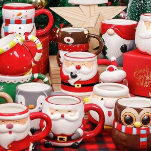 Julmugg i keramik med handtag, handmålad tomtedesign och 201–300 ml