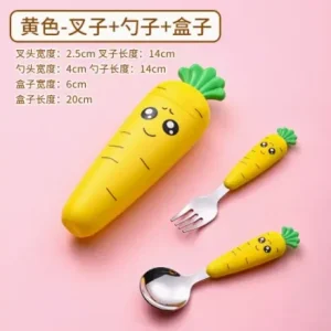 Barnbestick med morotsmotiv – sked, gaffel och förvaringsask