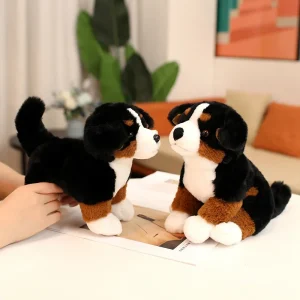 Bernese Mountain Dog gosedjur i mjuk plysch – realistisk hunddocka