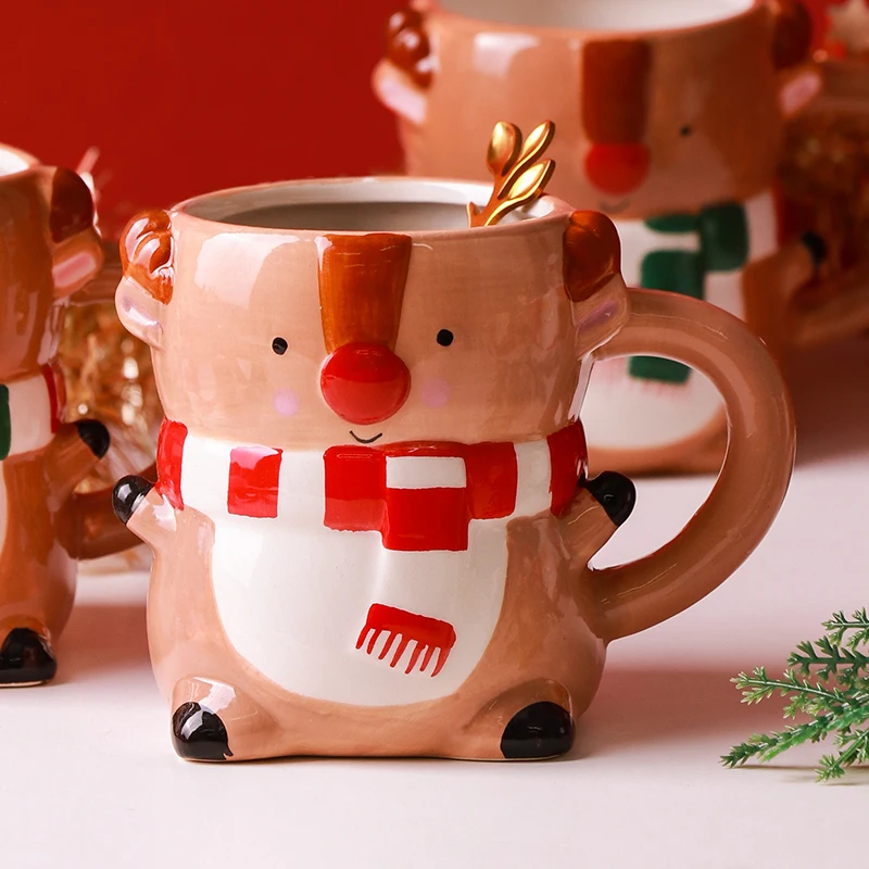 Julmugg i keramik med handtag, handmålad tomtedesign och 201–300 ml 6 Julmugg i keramik med handtag, handmålad tomtedesign och 201–300 ml - Bild 6