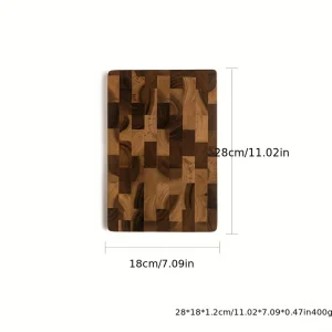 Stor skärbräda i trä med träådring – robust skärblock 28×18 cm