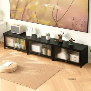 Modern TV-bänk med flipdörrar i trä för vardagsrum