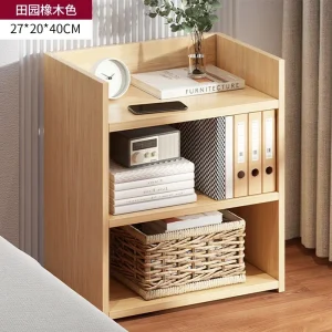 Modern minimalistisk sängbord i trä med 4 lådor och montering