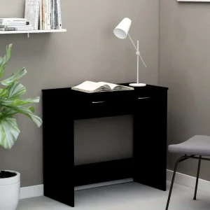 Modernt skrivbord i trä med praktiska lådor och platsbesparande design