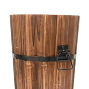 Alternative view of Vintage träkruka i rustik bucketdesign för uteplats och balkong